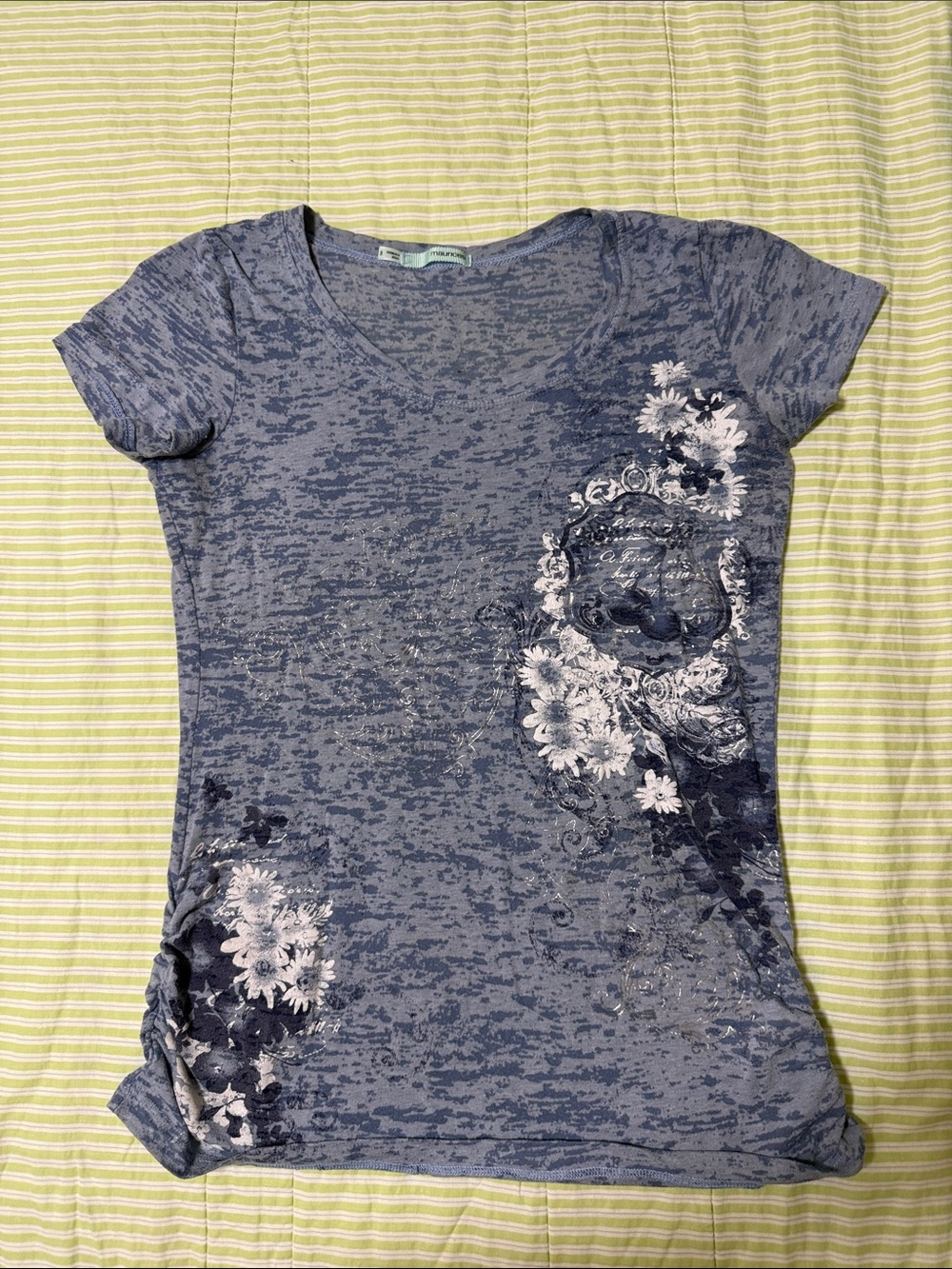 Women’s Blue Floral Scoop Neck Tee with Decorative Print